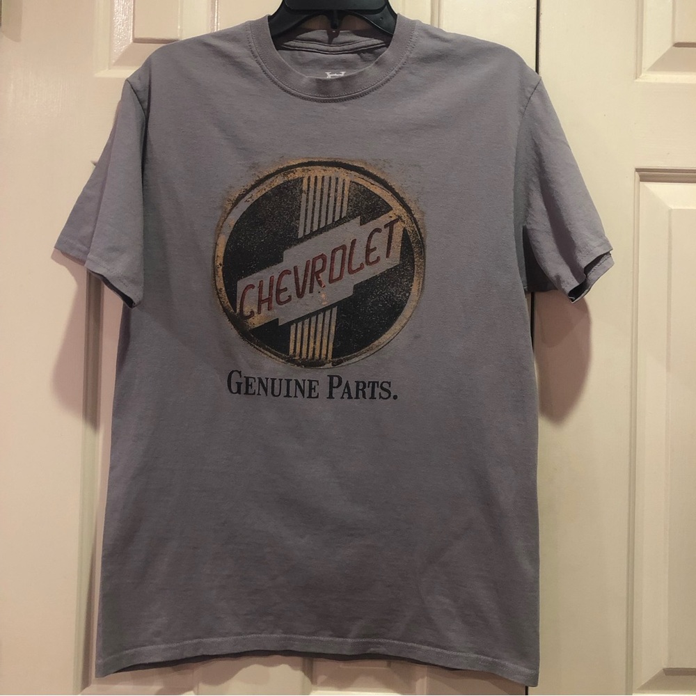 Chevrolet Genuine Parts T-Shirt Size M Vintage Goods Apparel